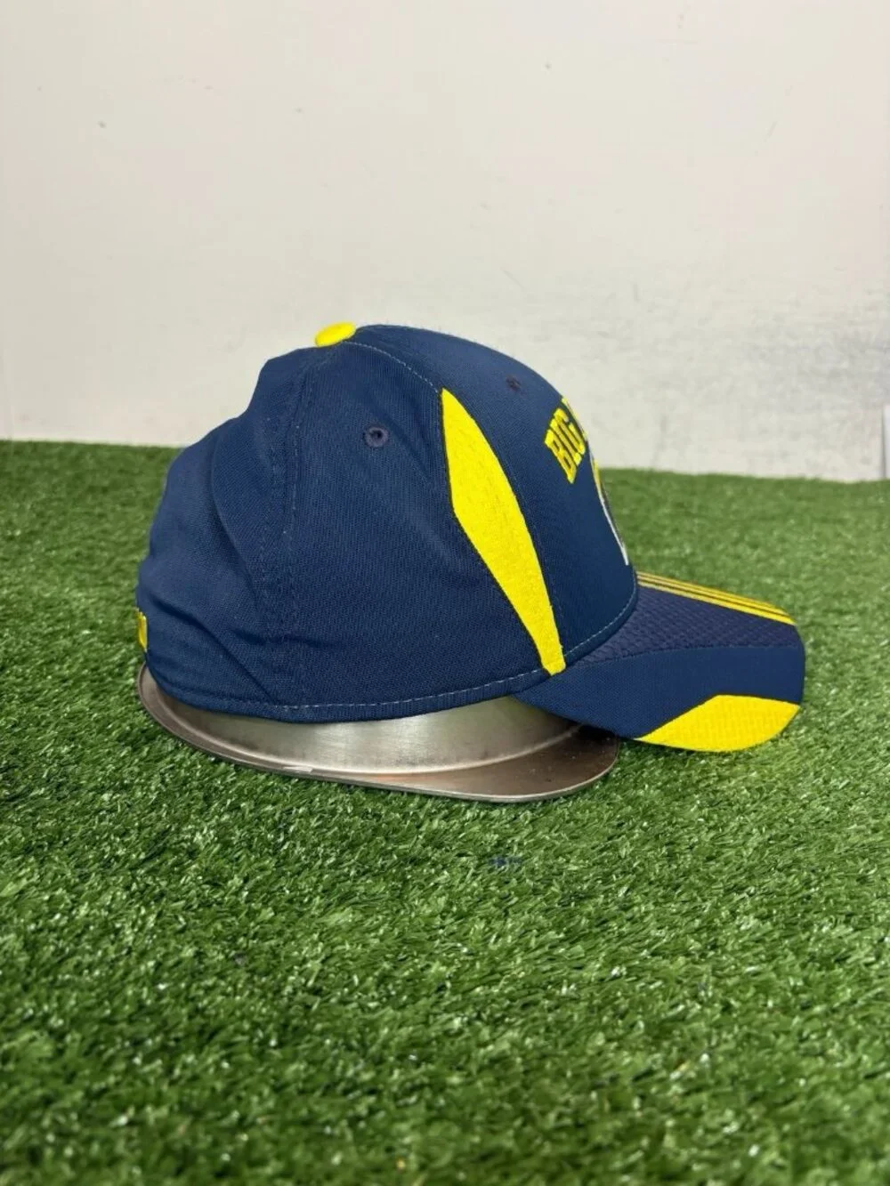 Michigan Wolverines hat cap fitted small S/M blue yellow adidas big house mens